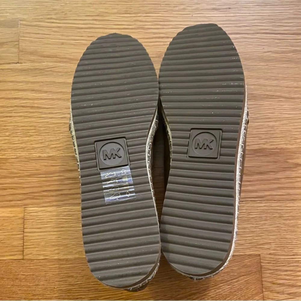MICHAEL Michael Kors Hastings Suede Slip-On 7.5 NWOT
